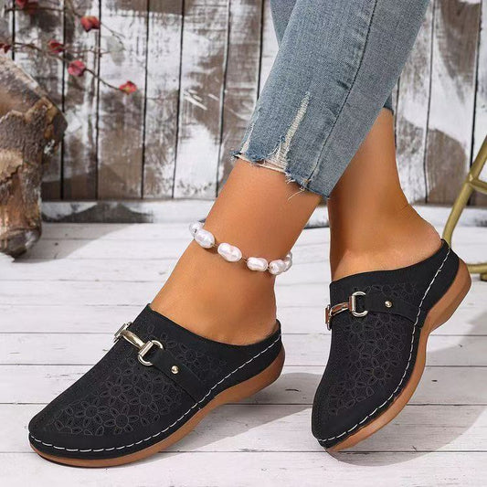 Summer New Closed Toe Metal Buckle Hollowed Women's Shoes