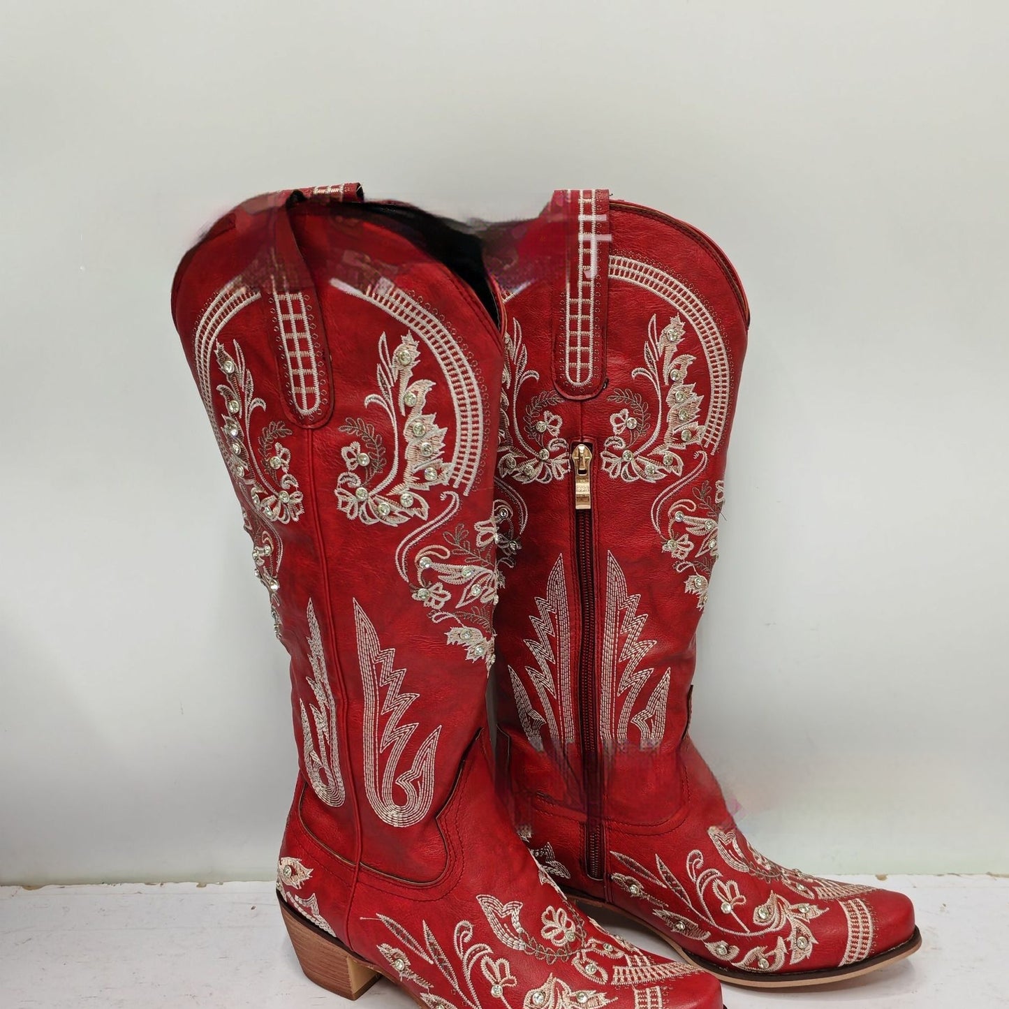 Embroidered Rhinestone Thick High Heel Side Zipper High-top Boots